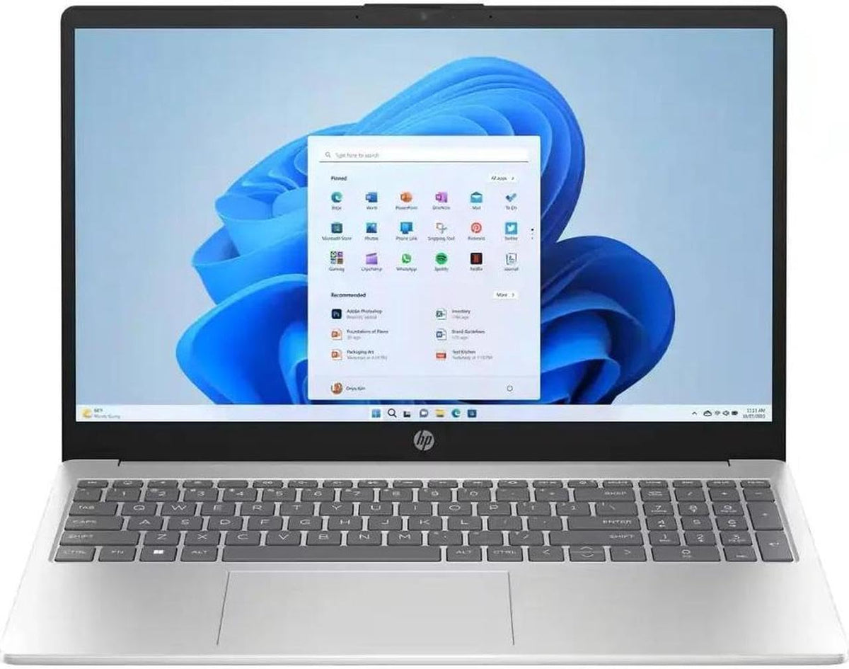 15.6" HD Touch Screen Laptop Intel Core i5 8GB RAM 512GB SSD Silver O965007